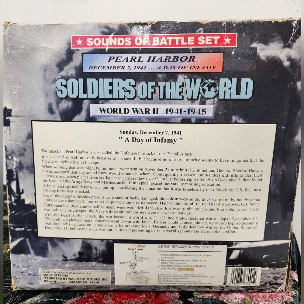 Action Figure - Picture 2 of 3
